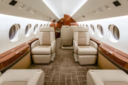 Falcon 900LX N527P