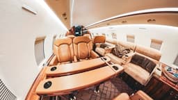 Challenger 604 N529KF