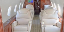 Challenger 300 N546AD