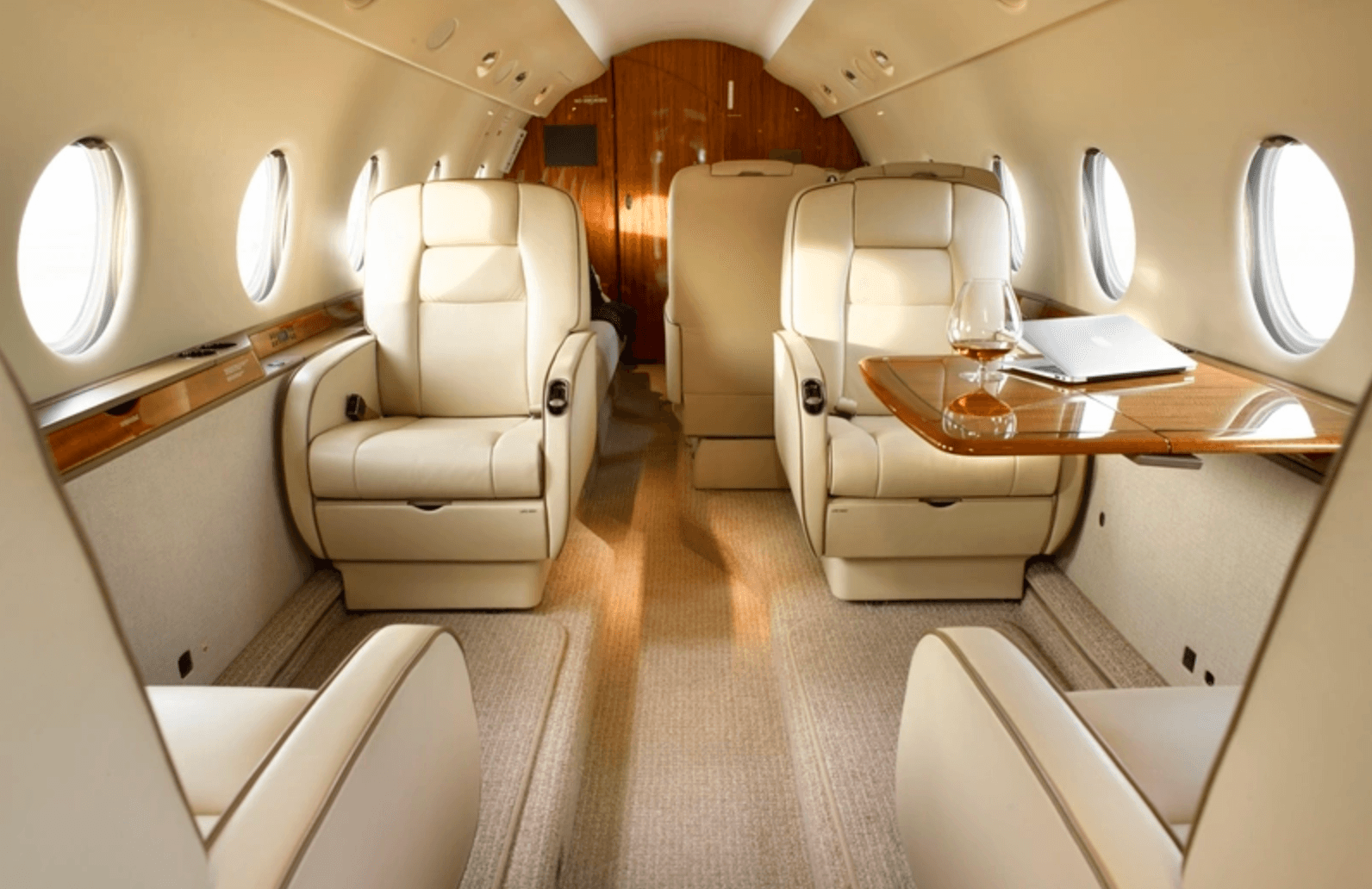 Gulfstream G200 N54CM
