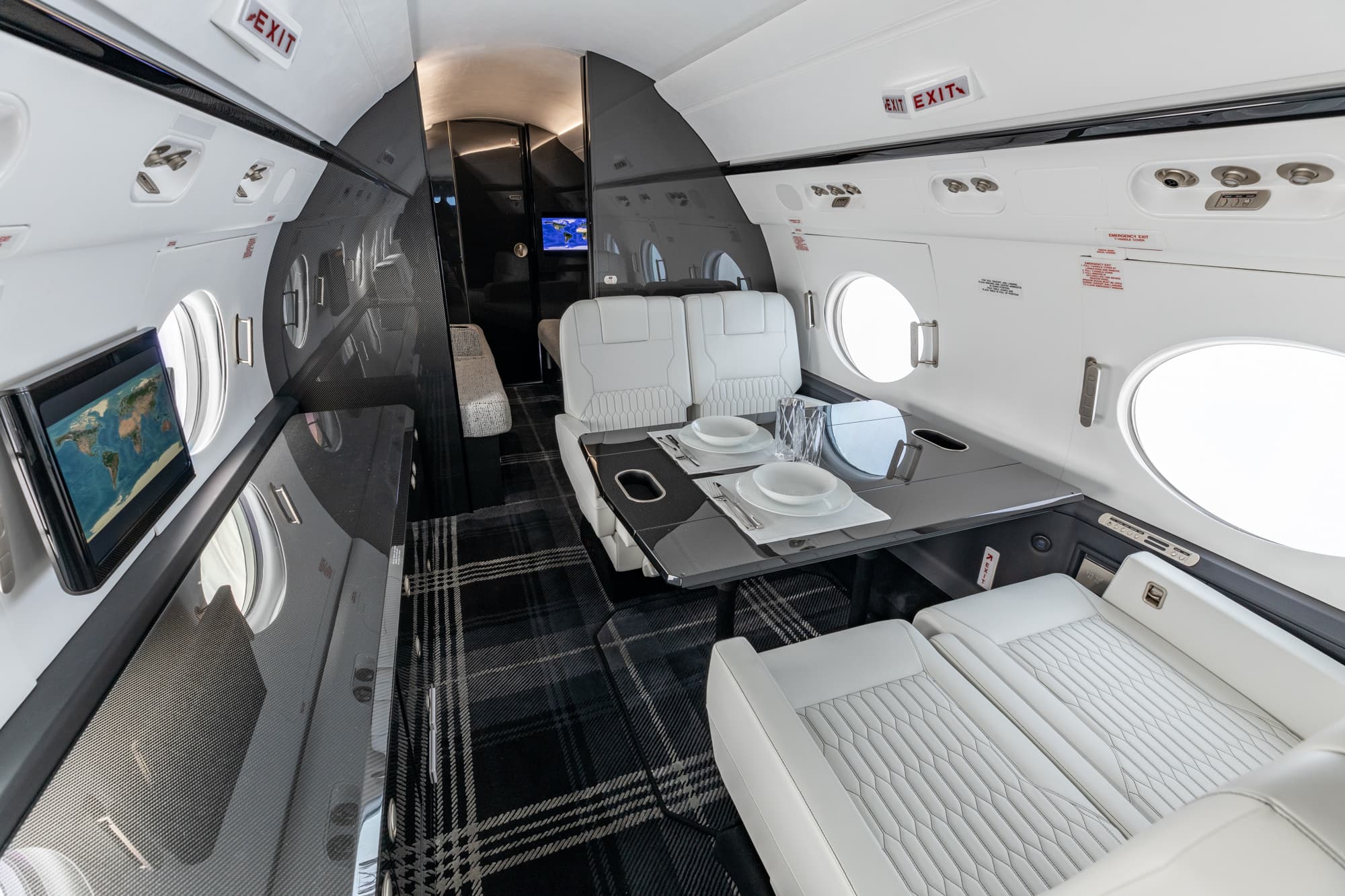 Gulfstream G550 N550AG
