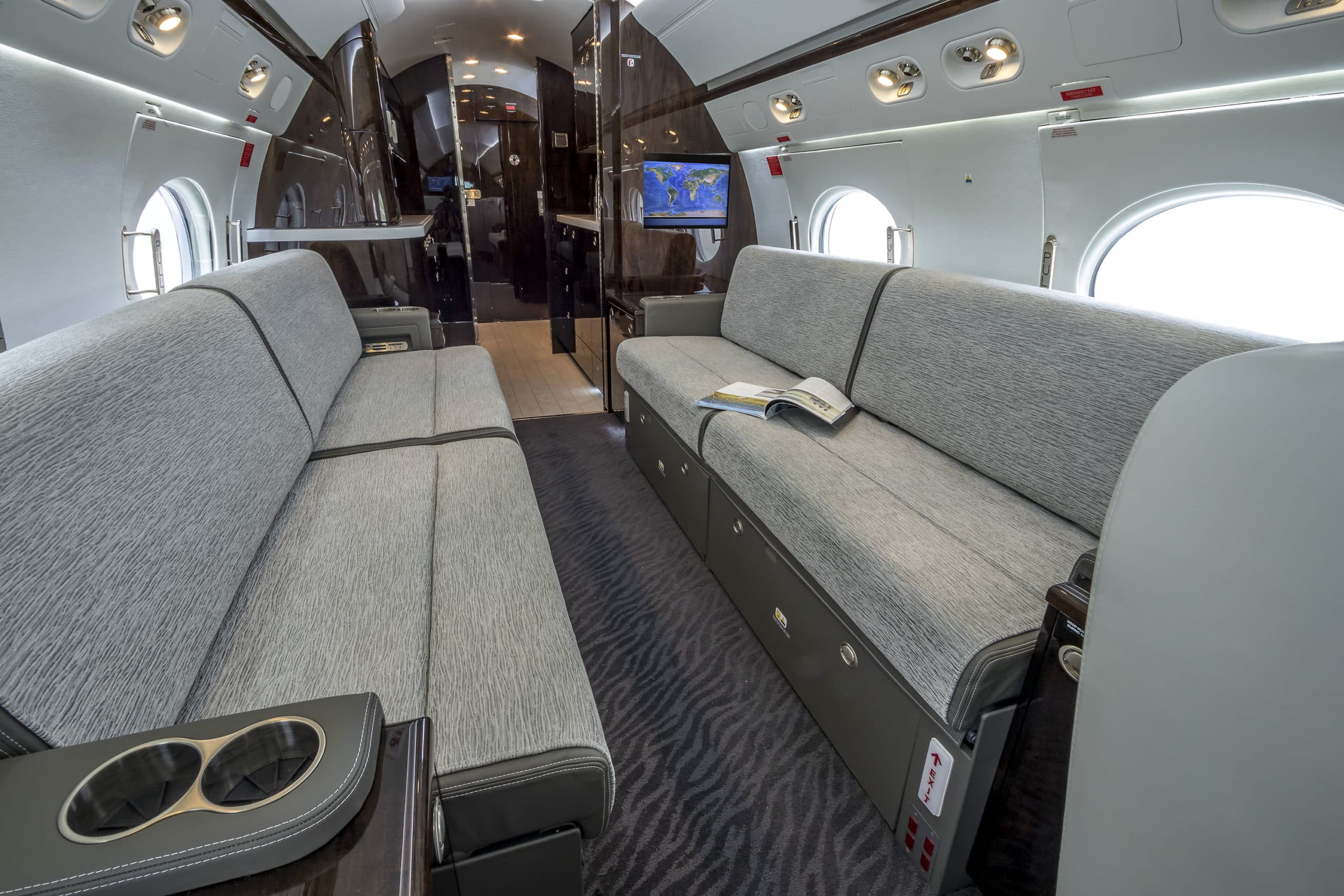 Gulfstream G550 N550FG