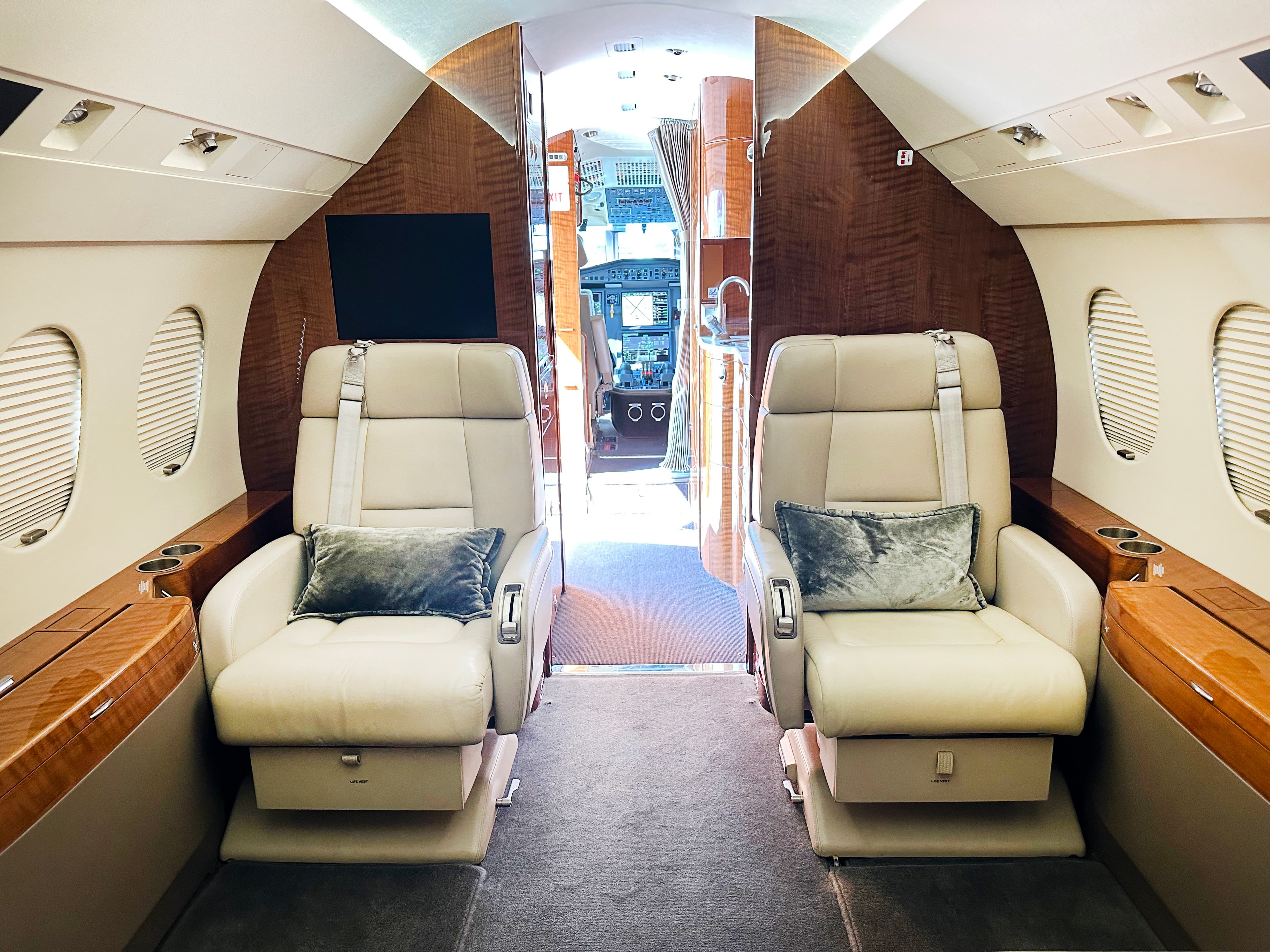 Falcon 900EX EASy N550SH