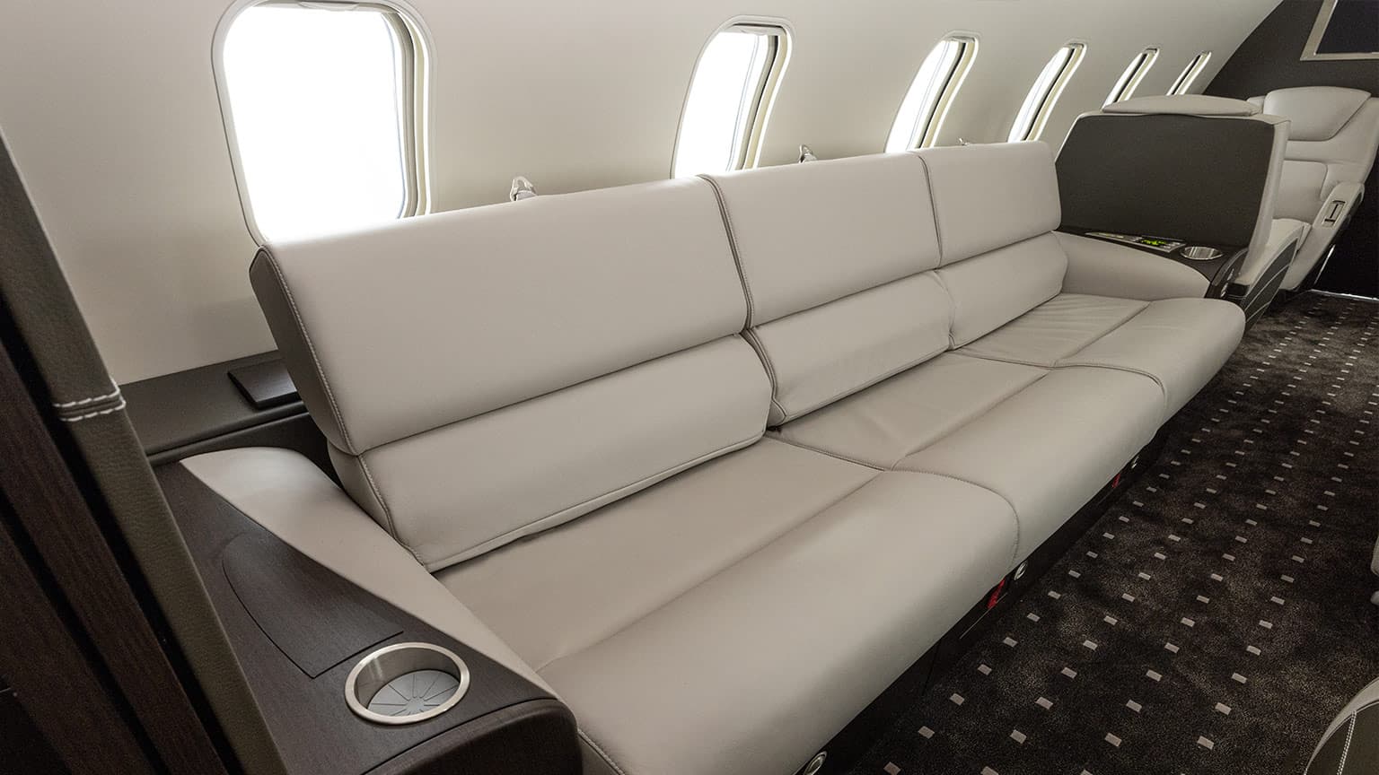 Challenger 300 N550XJ