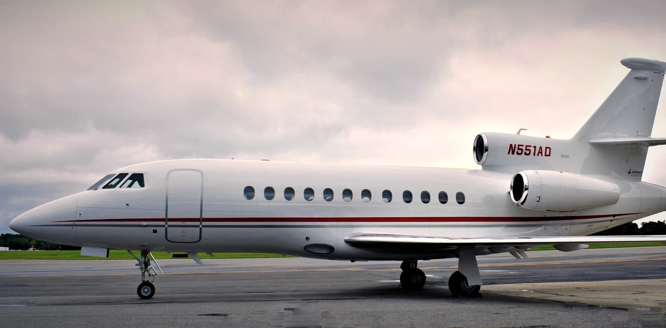Falcon 900EX N551AD