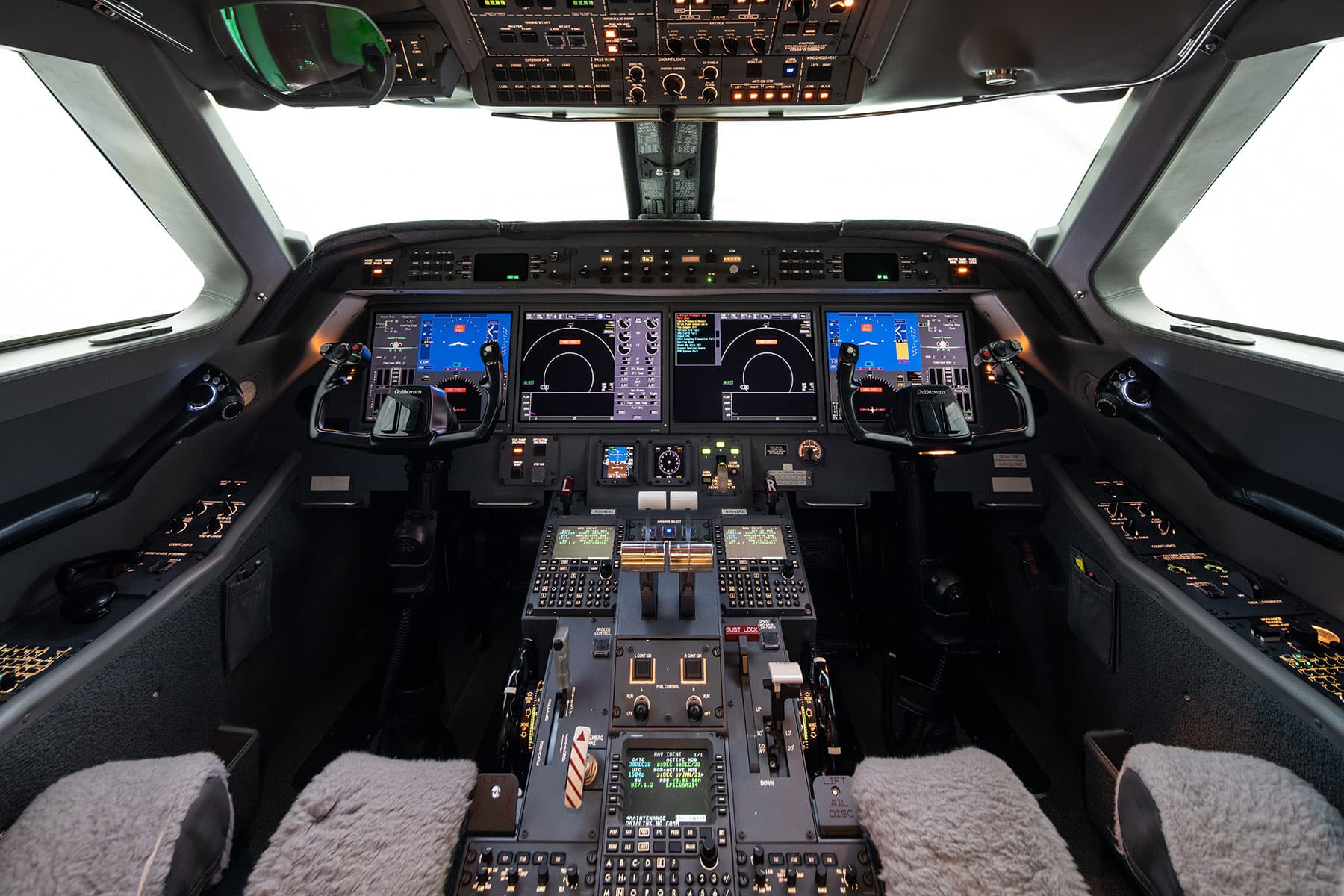 Gulfstream G550 N554DG