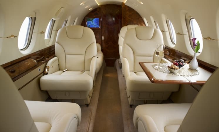 Hawker 800XP N555NE