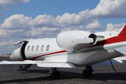 Learjet 60 N557AB