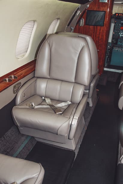 Learjet 60 N557AB