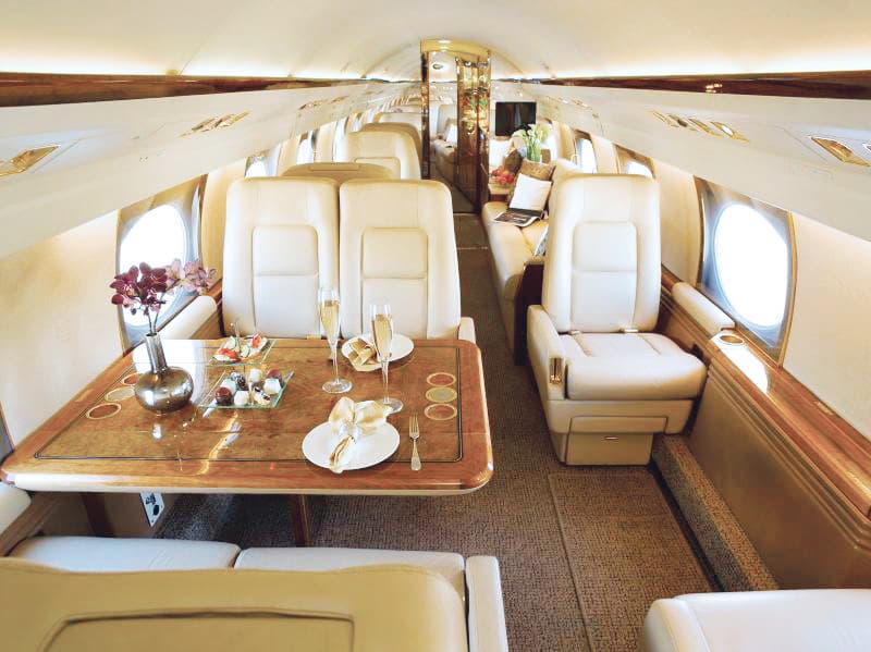 Gulfstream IV N55PJ