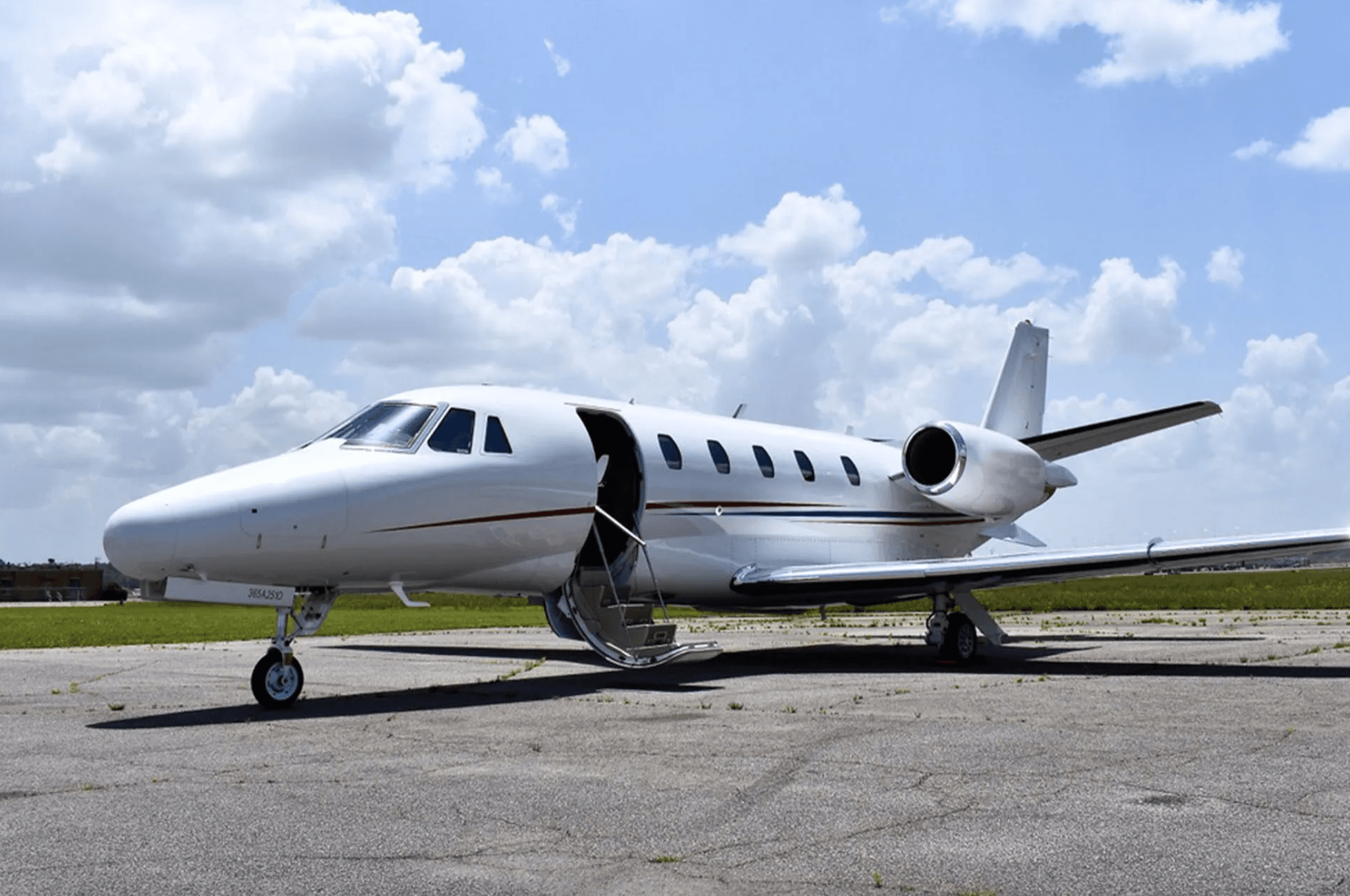 Cessna Citation XLS N560MU