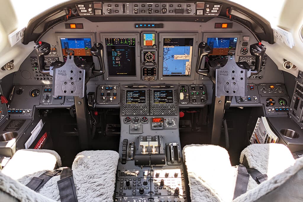 Cessna Citation XLS N560VM