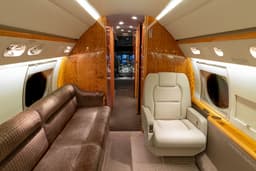 Gulfstream V N5616