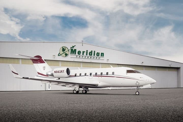 Challenger 650 N562RT