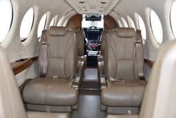 Beechcraft King Air 360 N572CH