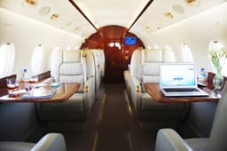 Gulfstream G200 N573PT