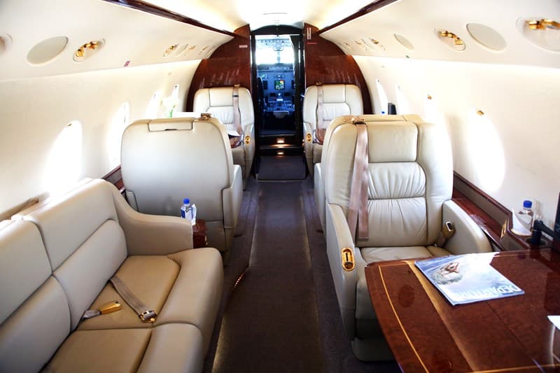 Gulfstream G200 N573PT