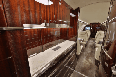 Challenger 350 N575MW