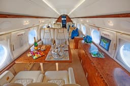 Gulfstream V N588AT