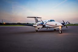 Beechcraft King Air B200 N593GG