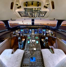 Global Express N595E