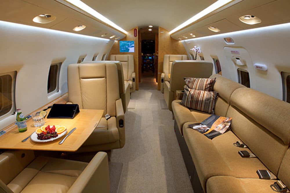 Challenger 604 N603L