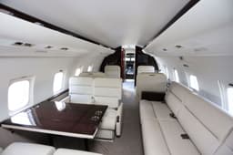 Challenger 604 N604AL