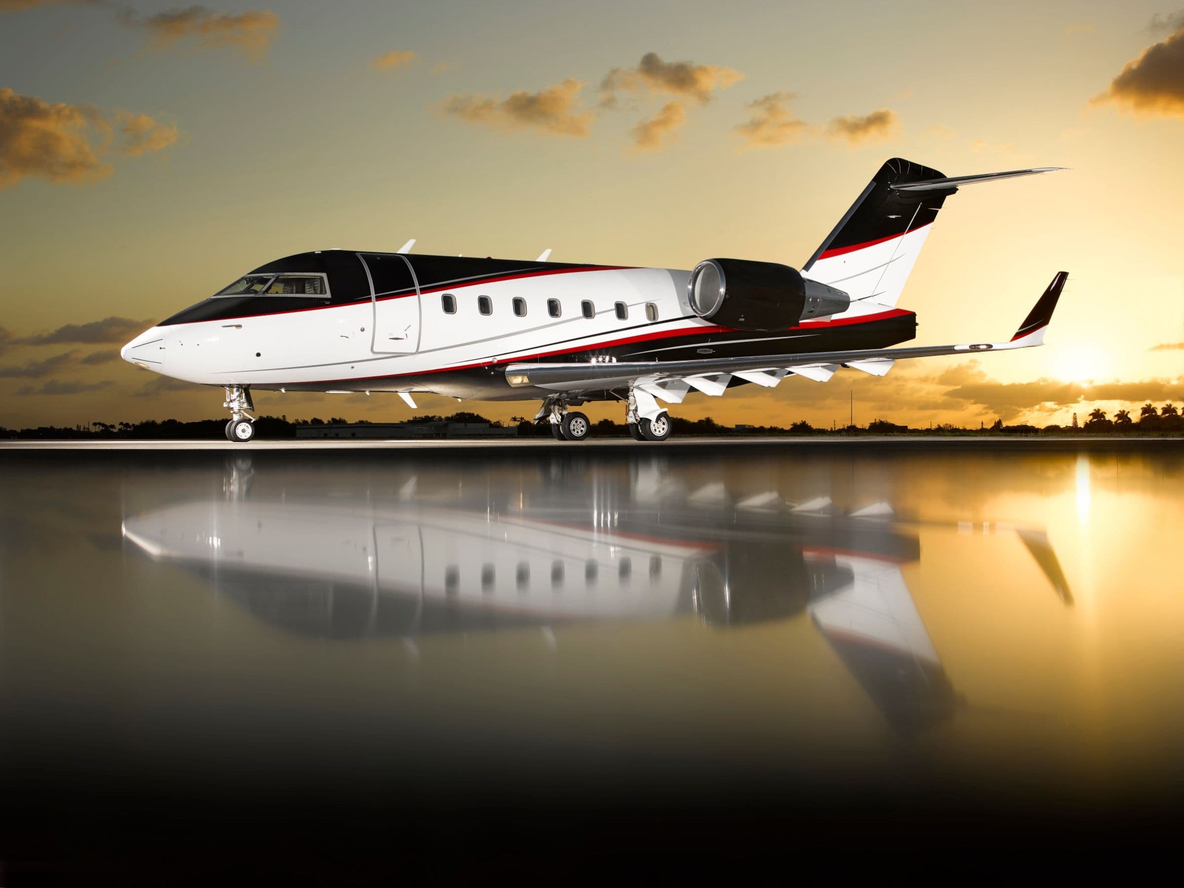 Challenger 604 N604BC