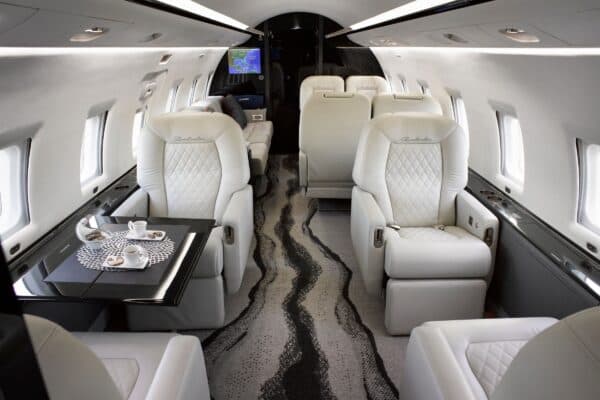 Challenger 604 N604BC