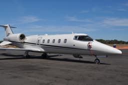 Learjet 60 N604BK