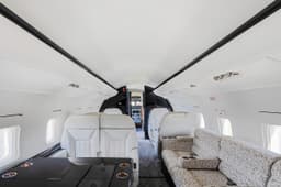Challenger 604 N604CH
