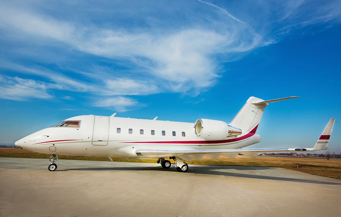 Challenger 604 N604FS