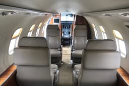Learjet 40XR N605BX