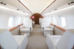 Challenger 605 N605MM