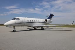Challenger 300 N606RP