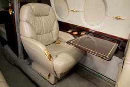 Hawker 800XP N606WJ