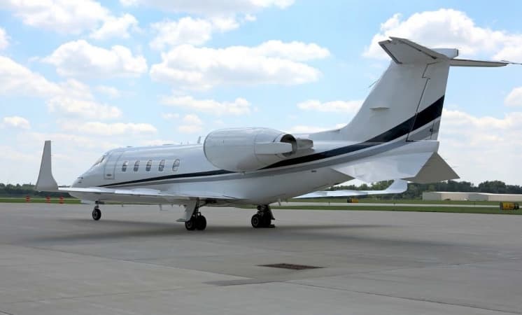 Learjet 60 N60GF