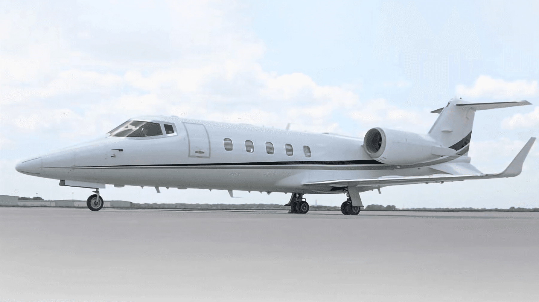 Learjet 60 N60GF