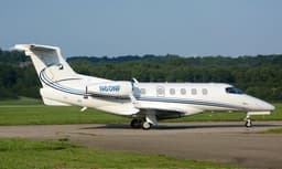 Embraer Phenom 300 N60NF