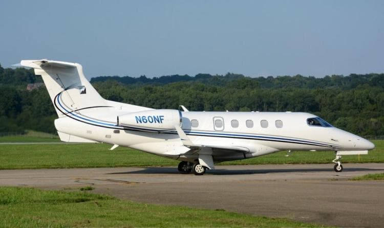Embraer Phenom 300 N60NF