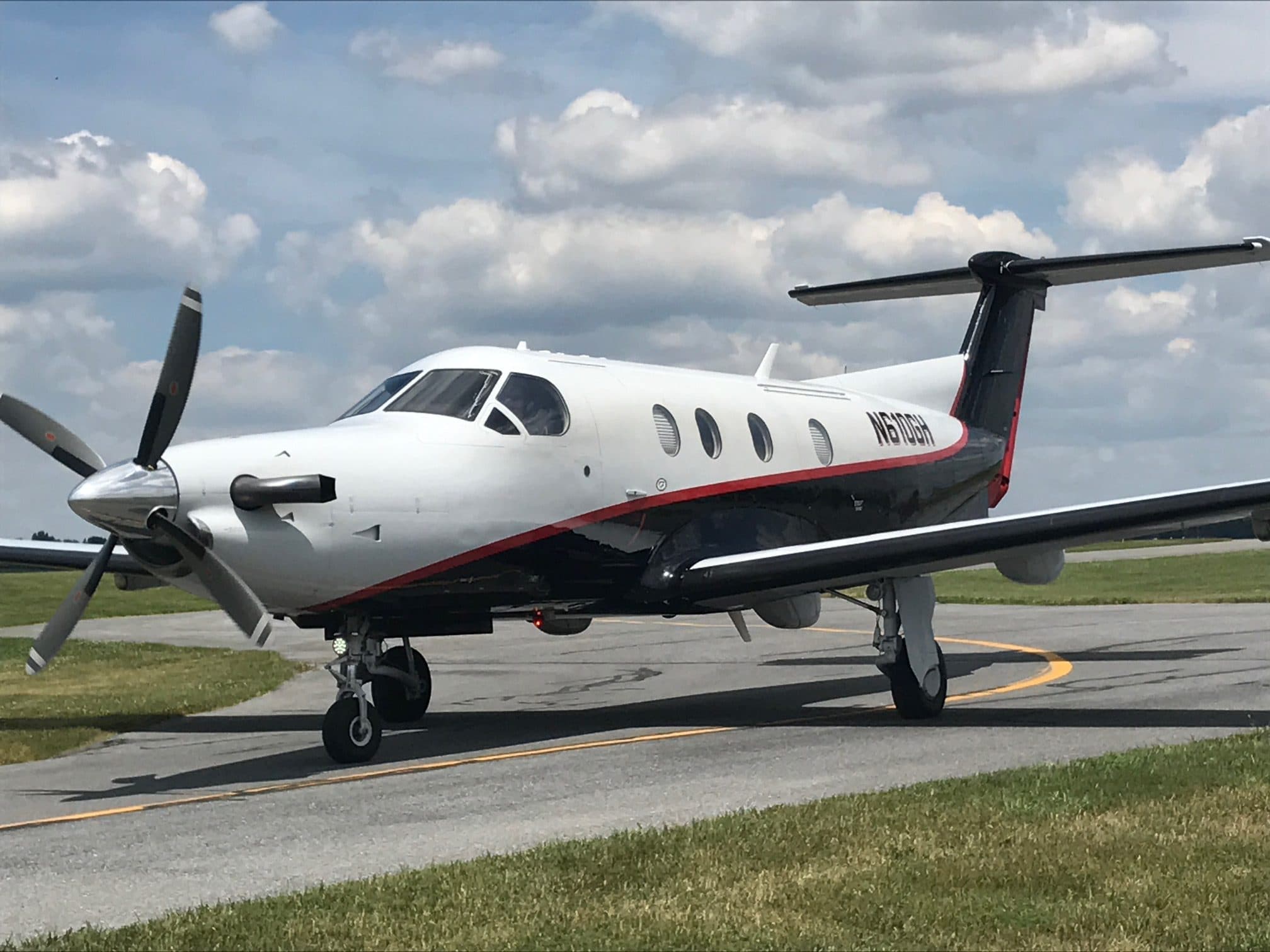 Pilatus PC-12/45 N610GH