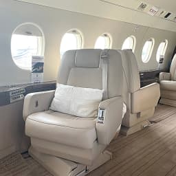 Falcon 2000 N613BD