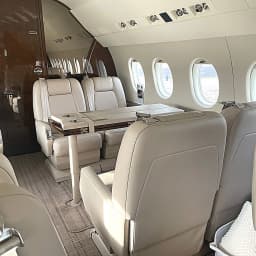 Falcon 2000 N613BD