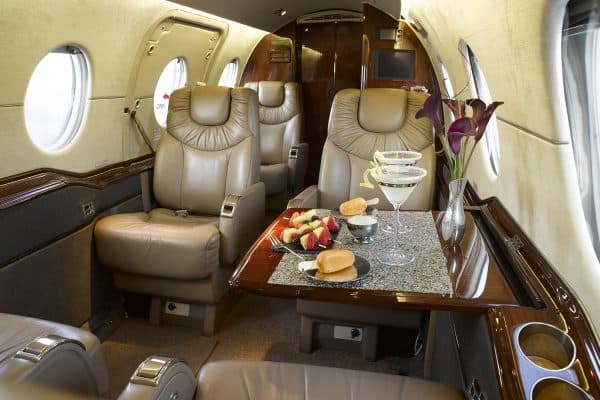Hawker 400XP N615KZ