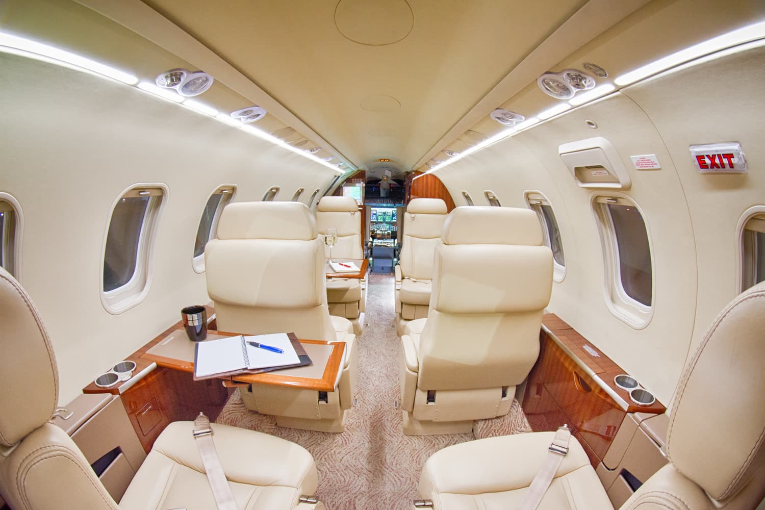 Learjet 40XR N618PJ