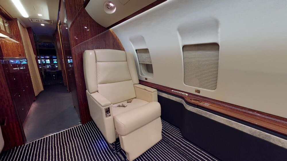Global Express N618WF