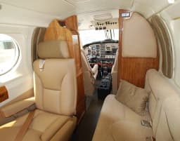 Beechcraft King Air 200 N622KM