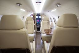Embraer Phenom 300 N6232