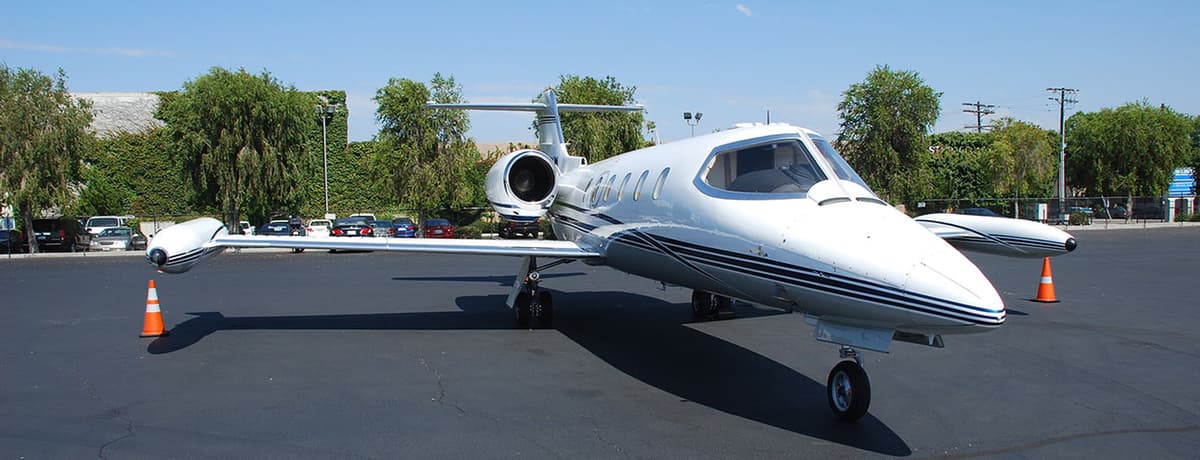 Learjet 35A N623KM