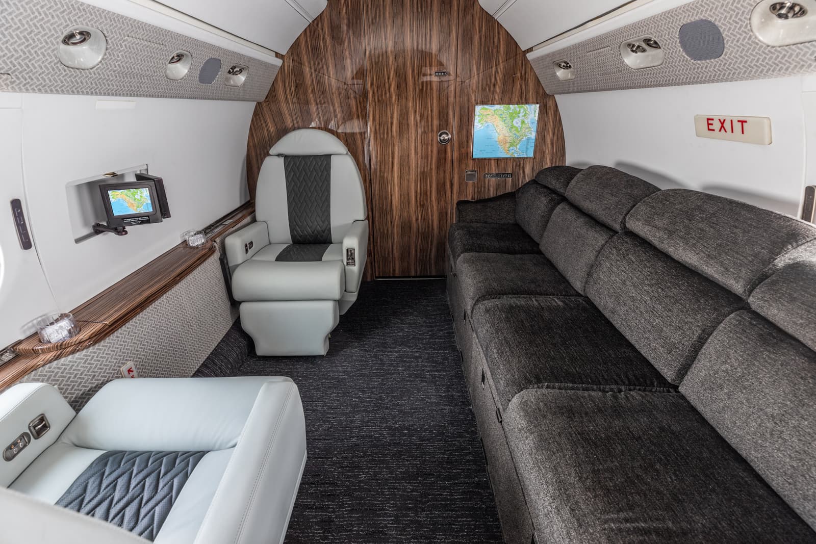Gulfstream V N62FF